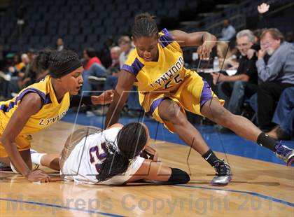 Thumbnail 3 in Ridgeview vs. Lynwood (CIF SoCal Regional D2 Final) photogallery.