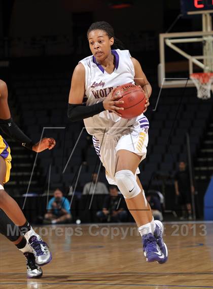 Thumbnail 3 in Ridgeview vs. Lynwood (CIF SoCal Regional D2 Final) photogallery.