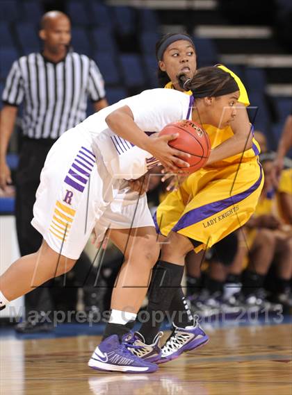 Thumbnail 2 in Ridgeview vs. Lynwood (CIF SoCal Regional D2 Final) photogallery.