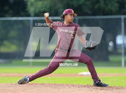 Thumbnail 3 in Maryknoll vs Polytechnic photogallery.