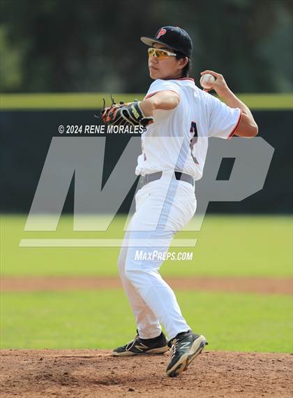 Thumbnail 3 in Maryknoll vs Polytechnic photogallery.