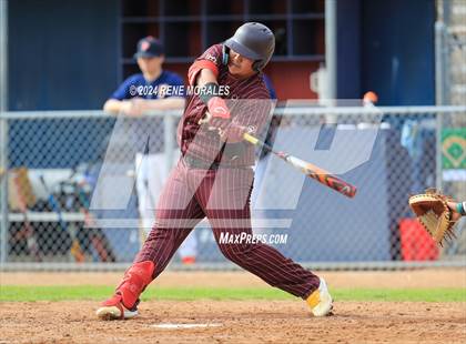 Thumbnail 3 in Maryknoll vs Polytechnic photogallery.
