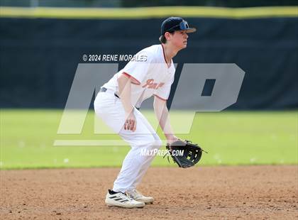 Thumbnail 3 in Maryknoll vs Polytechnic photogallery.
