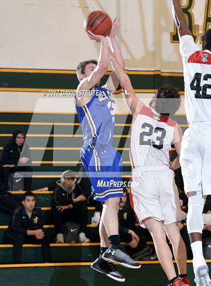 Thumbnail 2 in Del Campo vs. Cordova (Jack Scott) photogallery.