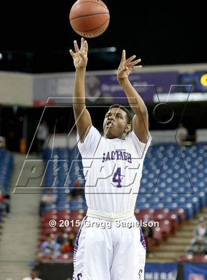 Thumbnail 3 in Sacramento vs Cosumnes Oaks (CIF SJS D2 Semifinal) photogallery.