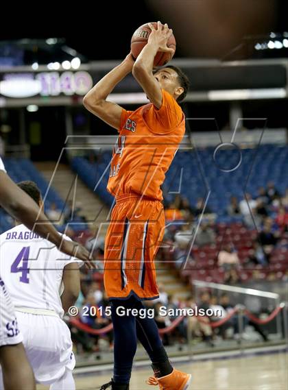 Thumbnail 2 in Sacramento vs Cosumnes Oaks (CIF SJS D2 Semifinal) photogallery.