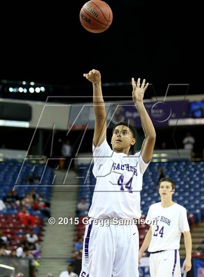 Thumbnail 1 in Sacramento vs Cosumnes Oaks (CIF SJS D2 Semifinal) photogallery.