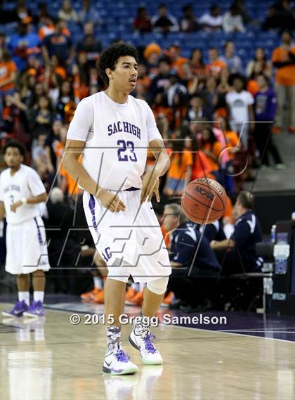 Thumbnail 3 in Sacramento vs Cosumnes Oaks (CIF SJS D2 Semifinal) photogallery.
