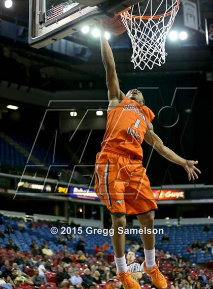 Thumbnail 3 in Sacramento vs Cosumnes Oaks (CIF SJS D2 Semifinal) photogallery.