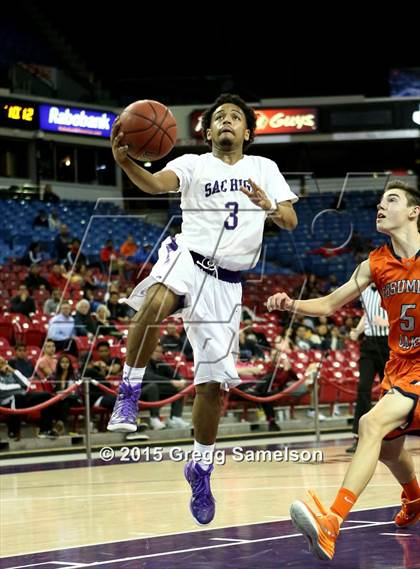 Thumbnail 3 in Sacramento vs Cosumnes Oaks (CIF SJS D2 Semifinal) photogallery.