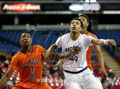 Thumbnail 3 in Sacramento vs Cosumnes Oaks (CIF SJS D2 Semifinal) photogallery.
