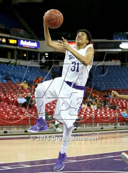 Thumbnail 2 in Sacramento vs Cosumnes Oaks (CIF SJS D2 Semifinal) photogallery.