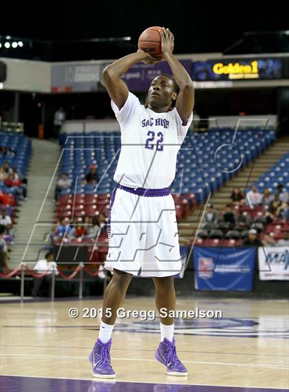 Thumbnail 1 in Sacramento vs Cosumnes Oaks (CIF SJS D2 Semifinal) photogallery.