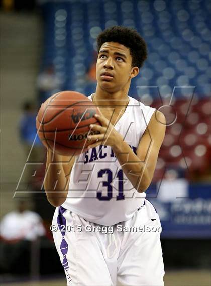 Thumbnail 3 in Sacramento vs Cosumnes Oaks (CIF SJS D2 Semifinal) photogallery.