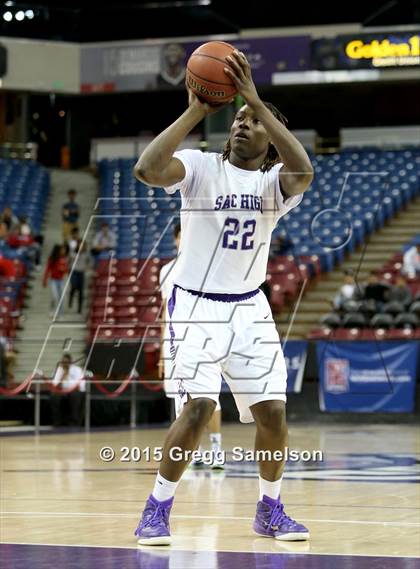 Thumbnail 1 in Sacramento vs Cosumnes Oaks (CIF SJS D2 Semifinal) photogallery.