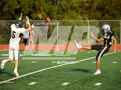 Thumbnail 2 in Laredo South United @ Boerne-Champion photogallery.