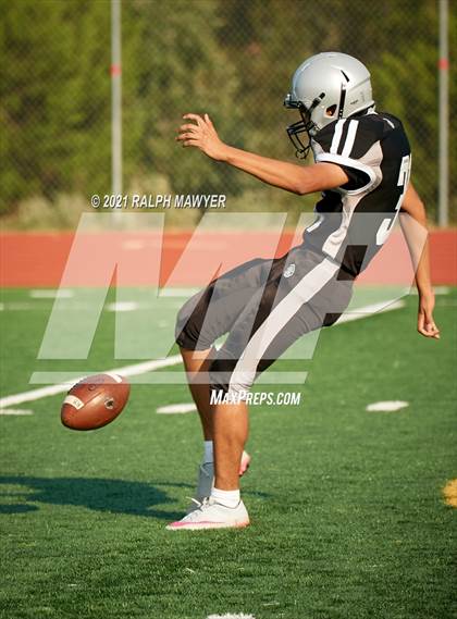 Thumbnail 1 in Laredo South United @ Boerne-Champion photogallery.