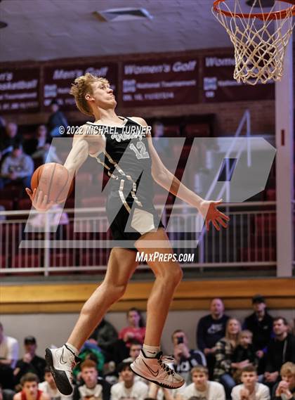 Thumbnail 2 in Idaho State All Star Game Slam Dunk Contest 2022 photogallery.
