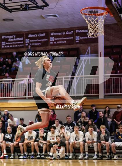 Thumbnail 1 in Idaho State All Star Game Slam Dunk Contest 2022 photogallery.