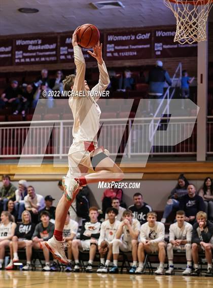 Thumbnail 2 in Idaho State All Star Game Slam Dunk Contest 2022 photogallery.