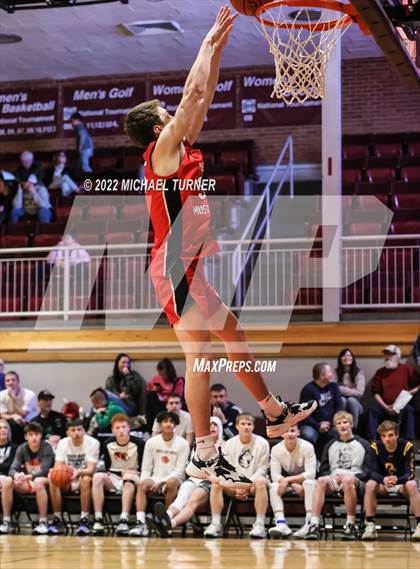 Thumbnail 1 in Idaho State All Star Game Slam Dunk Contest 2022 photogallery.