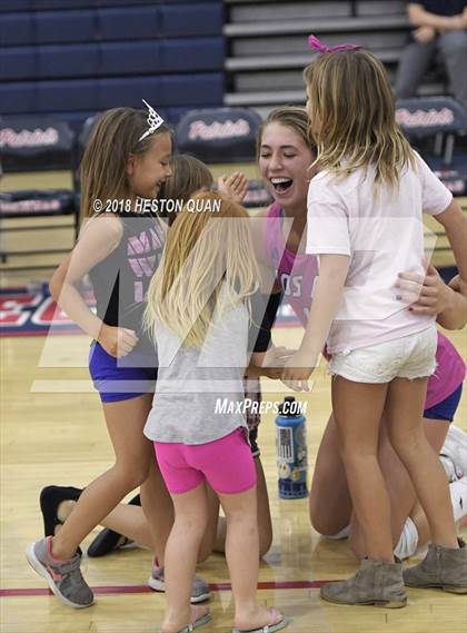 Thumbnail 3 in Los Alamitos @ Beckman (CIF-SS D2 Playoff) photogallery.