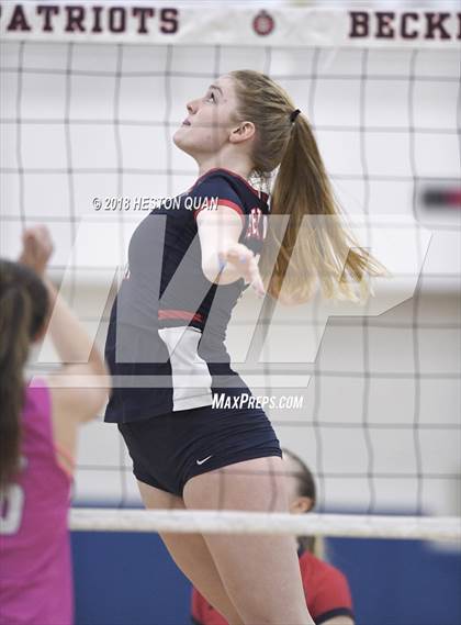 Thumbnail 2 in Los Alamitos @ Beckman (CIF-SS D2 Playoff) photogallery.