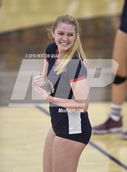 Thumbnail 2 in Los Alamitos @ Beckman (CIF-SS D2 Playoff) photogallery.
