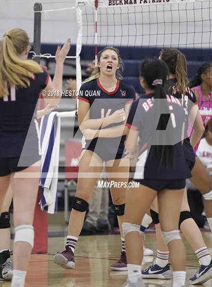 Thumbnail 1 in Los Alamitos @ Beckman (CIF-SS D2 Playoff) photogallery.