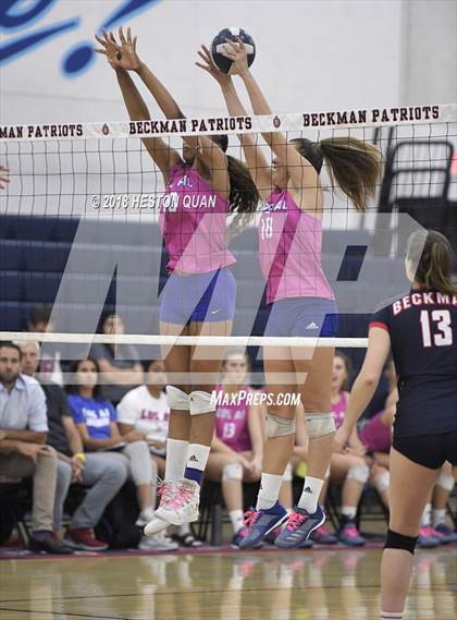 Thumbnail 3 in Los Alamitos @ Beckman (CIF-SS D2 Playoff) photogallery.