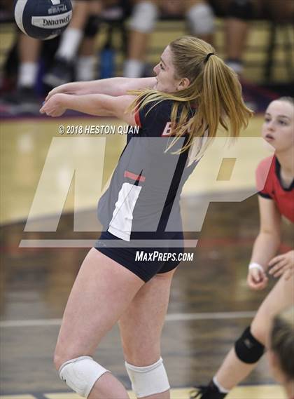 Thumbnail 1 in Los Alamitos @ Beckman (CIF-SS D2 Playoff) photogallery.