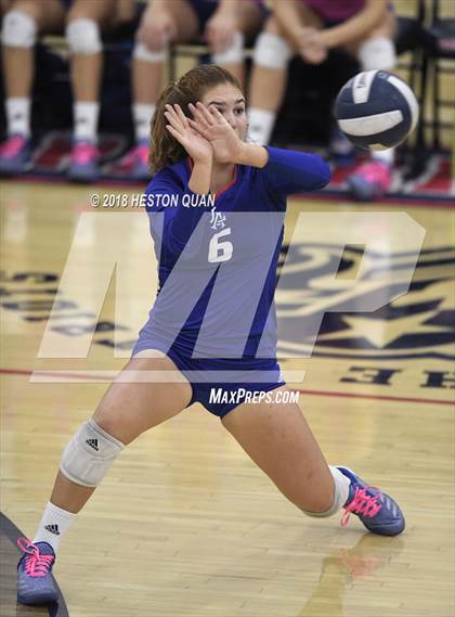 Thumbnail 2 in Los Alamitos @ Beckman (CIF-SS D2 Playoff) photogallery.