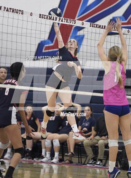 Thumbnail 2 in Los Alamitos @ Beckman (CIF-SS D2 Playoff) photogallery.