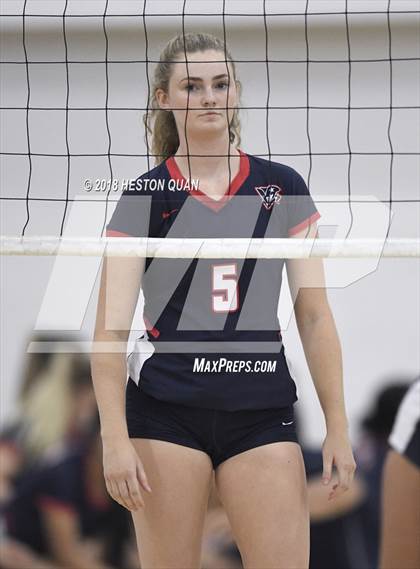 Thumbnail 1 in Los Alamitos @ Beckman (CIF-SS D2 Playoff) photogallery.