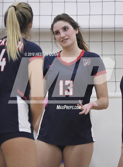 Thumbnail 2 in Los Alamitos @ Beckman (CIF-SS D2 Playoff) photogallery.