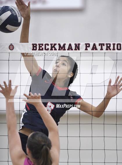 Thumbnail 1 in Los Alamitos @ Beckman (CIF-SS D2 Playoff) photogallery.