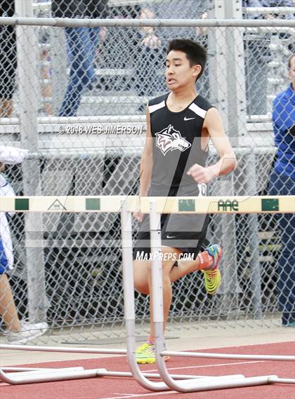 Thumbnail 2 in 4th Annual Randy Sturgeon Invitational (100, 110 HH, 300 LH, 400) photogallery.