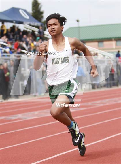 Thumbnail 2 in 4th Annual Randy Sturgeon Invitational (100, 110 HH, 300 LH, 400) photogallery.