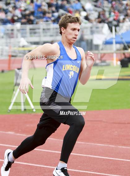 Thumbnail 1 in 4th Annual Randy Sturgeon Invitational (100, 110 HH, 300 LH, 400) photogallery.