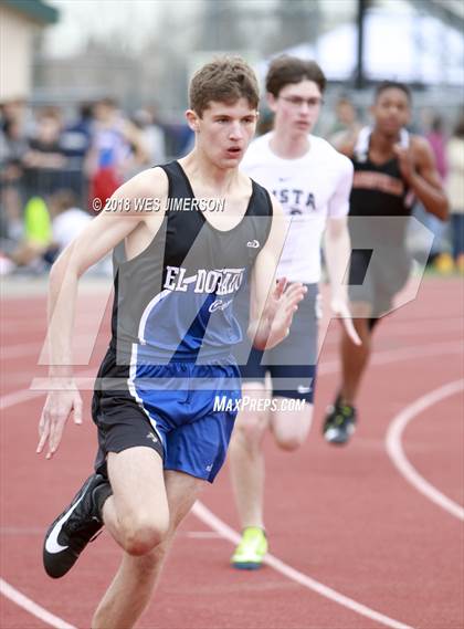 Thumbnail 2 in 4th Annual Randy Sturgeon Invitational (100, 110 HH, 300 LH, 400) photogallery.