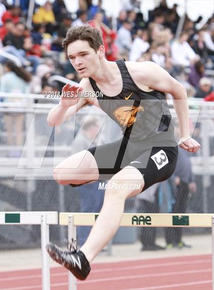 Thumbnail 2 in 4th Annual Randy Sturgeon Invitational (100, 110 HH, 300 LH, 400) photogallery.