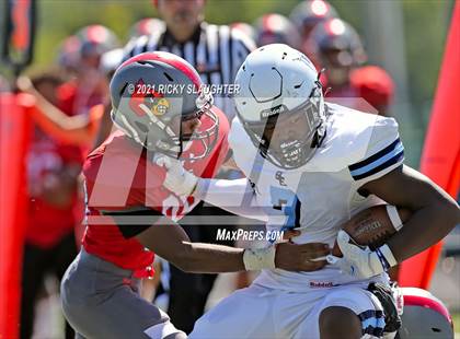 Thumbnail 2 in Alton @ Belleville East photogallery.