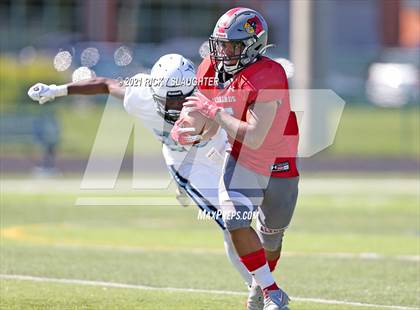 Thumbnail 1 in Alton @ Belleville East photogallery.