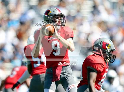 Thumbnail 3 in Alton @ Belleville East photogallery.