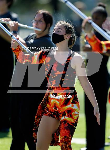 Thumbnail 2 in Alton @ Belleville East photogallery.