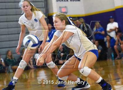 Thumbnail 2 in Xavier College Prep vs. Santa Margarita (Durango Fall Classic) photogallery.
