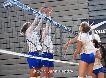 Thumbnail 1 in Xavier College Prep vs. Santa Margarita (Durango Fall Classic) photogallery.