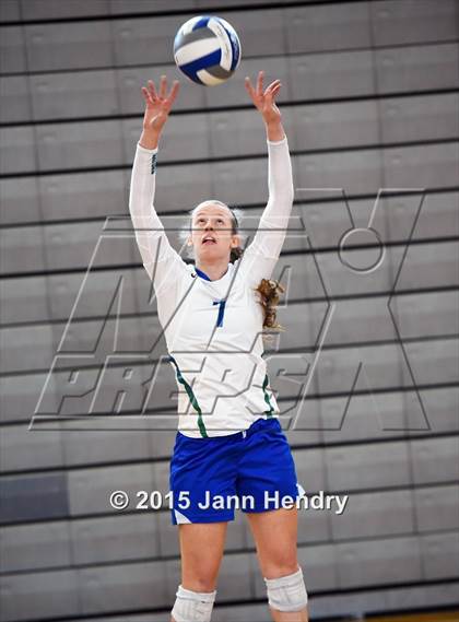Thumbnail 3 in Xavier College Prep vs. Santa Margarita (Durango Fall Classic) photogallery.