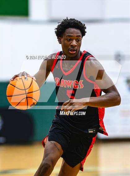 Thumbnail 3 in Hialeah Educational Academy vs. IMG Academy (Sun Bash Miami) photogallery.
