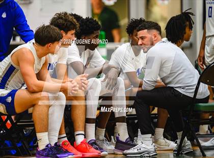 Thumbnail 2 in Hialeah Educational Academy vs. IMG Academy (Sun Bash Miami) photogallery.